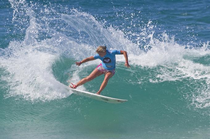Pauline Ado cutback technique